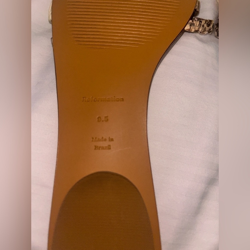 Reformation Katina Flat Sandal in Parmesan and Snake Size 9.5 - Picture 6 of 6
